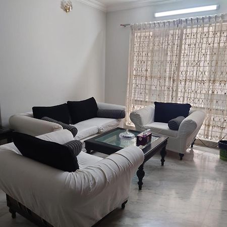 Elegant House Acomodação com café da manhã Daca Exterior foto